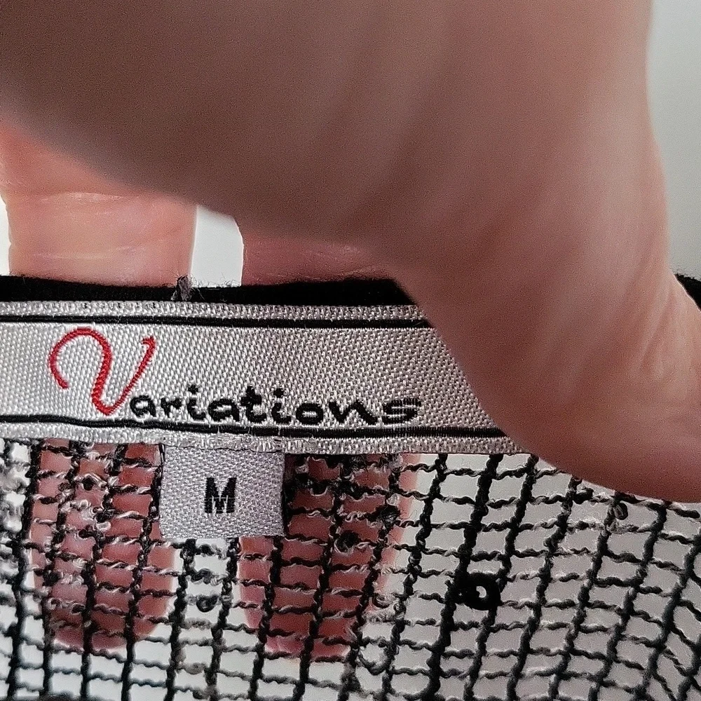 Variations Top - Picture 7 of 8